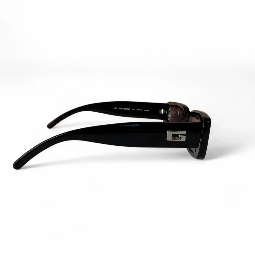 Vintage Gucci 2409/N/S Sunglasses Black Frame Purple Lens Y2K